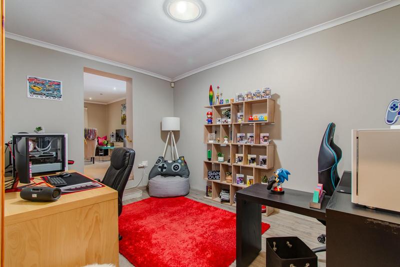 4 Bedroom Property for Sale in D